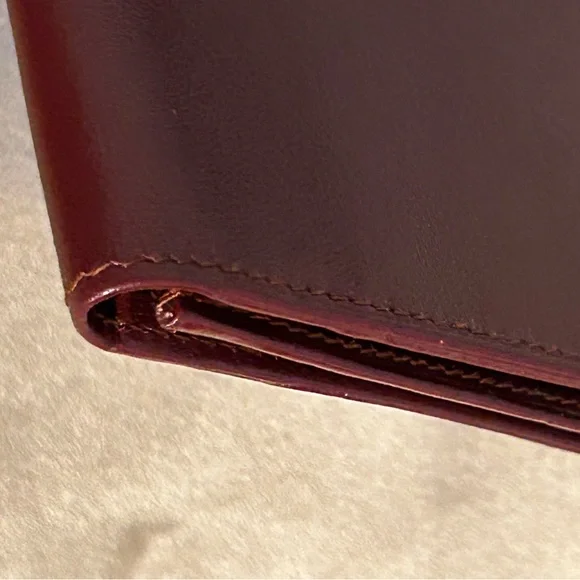 Cartier Bordeaux Leather Bifold Long Wallet - Amazing Condition! - Picture 4 of 8